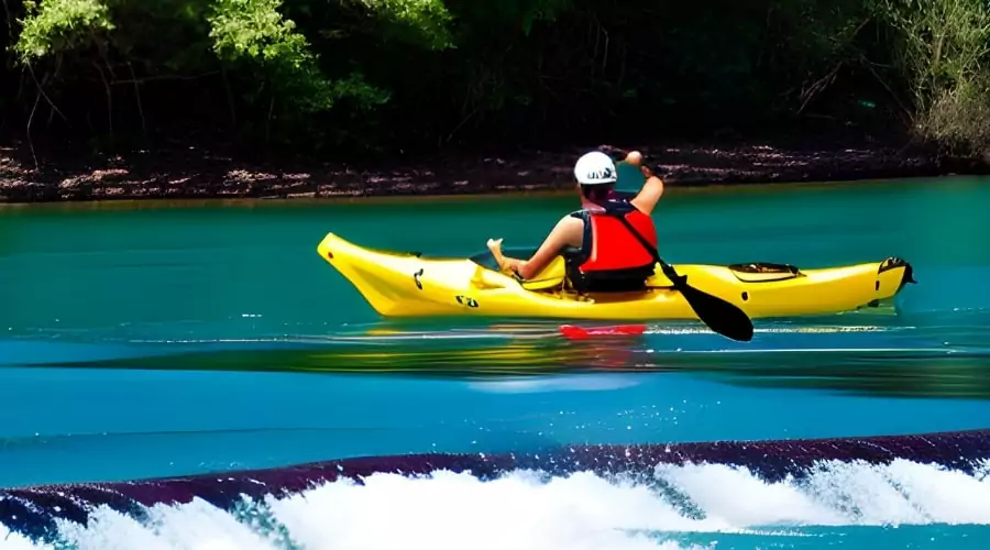 do kayaks tip over easily